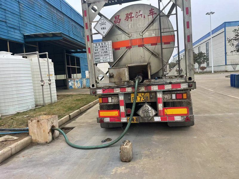 四氯化钛装卸车
